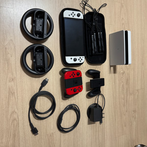 닌텐도 스위치 OLED + 주변기기