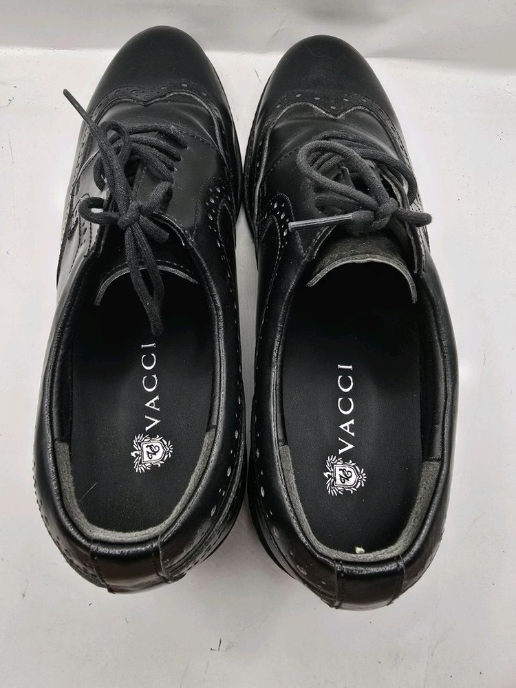 VACCI 남성 블랙 윙팁 구두 270--1