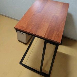 사이드테이블 600