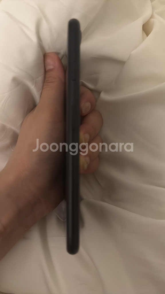 아이폰SE2 블랙 S급 배터리 성능 100%!!!!--3