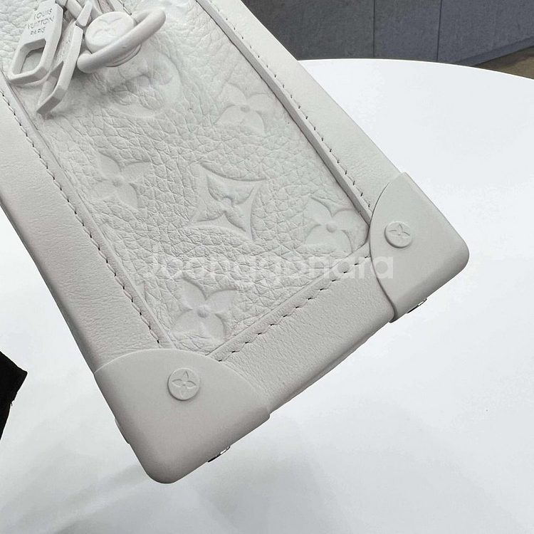 [정품]루이비통 토뤼옹 트렁크 화이트 크로스백--6