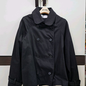 블랙 버튼 카라 트렌치 코트