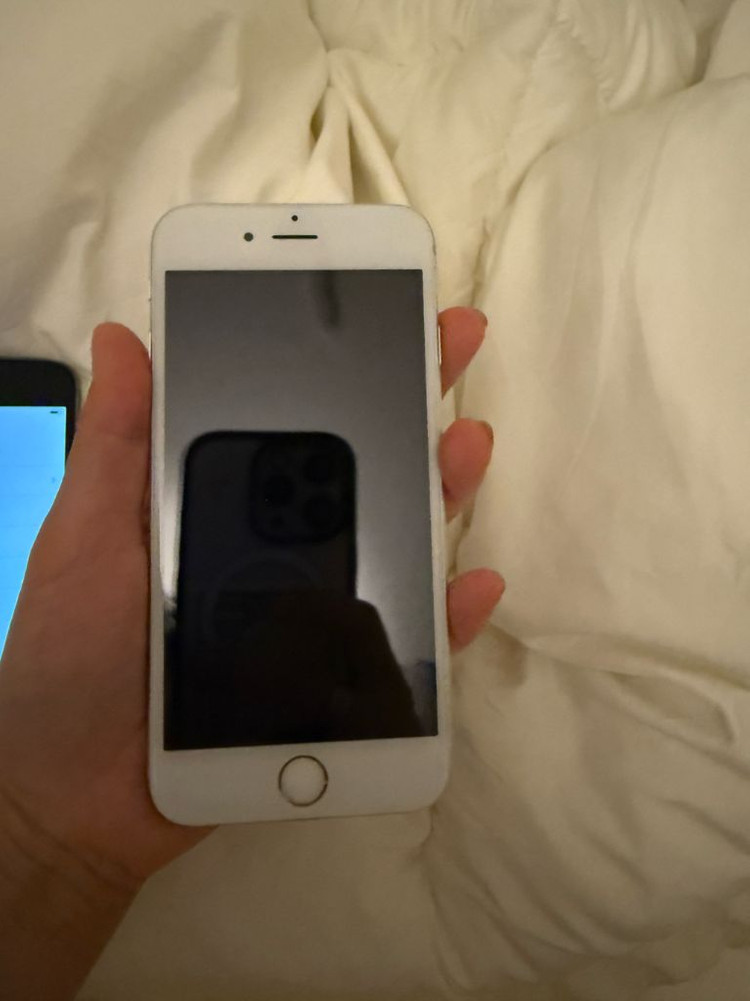 아이폰6 실버 배터리성능 100% S급 최상급!! 지금 직거래시 20만원 초특가 이미지