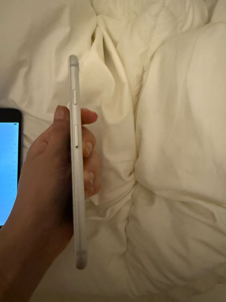 아이폰6 실버 배터리성능 100% S급 최상급!! 지금 직거래시 20만원 초특가 이미지