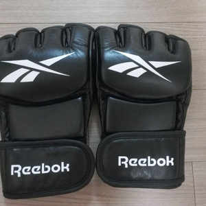 리복 MMA 글러브(새상품)