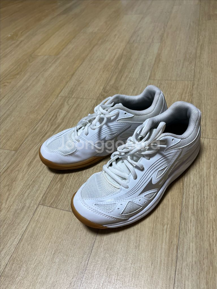 미즈노 배드민턴화 팝니다--2