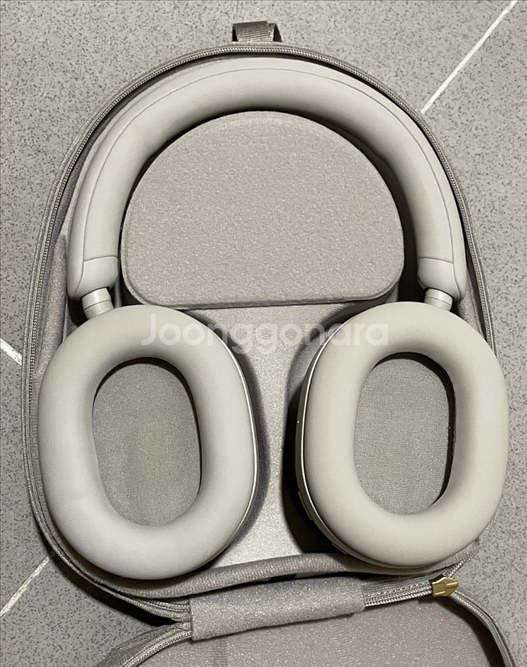 소니 WH-1000XM5 실버--1