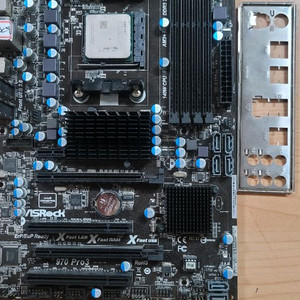 ASRock 970 Pro3+FX8300 8병장