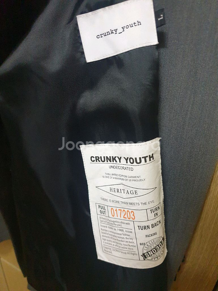 (L)CRUNKY YOOTH 3버튼 블레이저 미디움그레--1