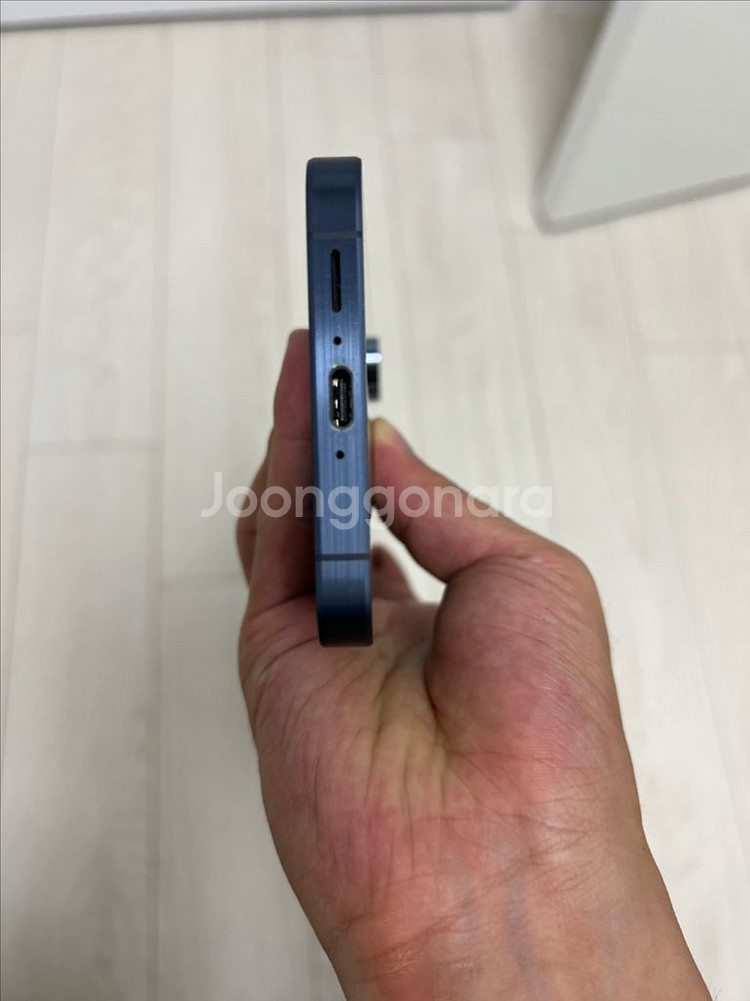 갤럭시 퀀텀5 (A556) 단품 네이비 128GB S급--3