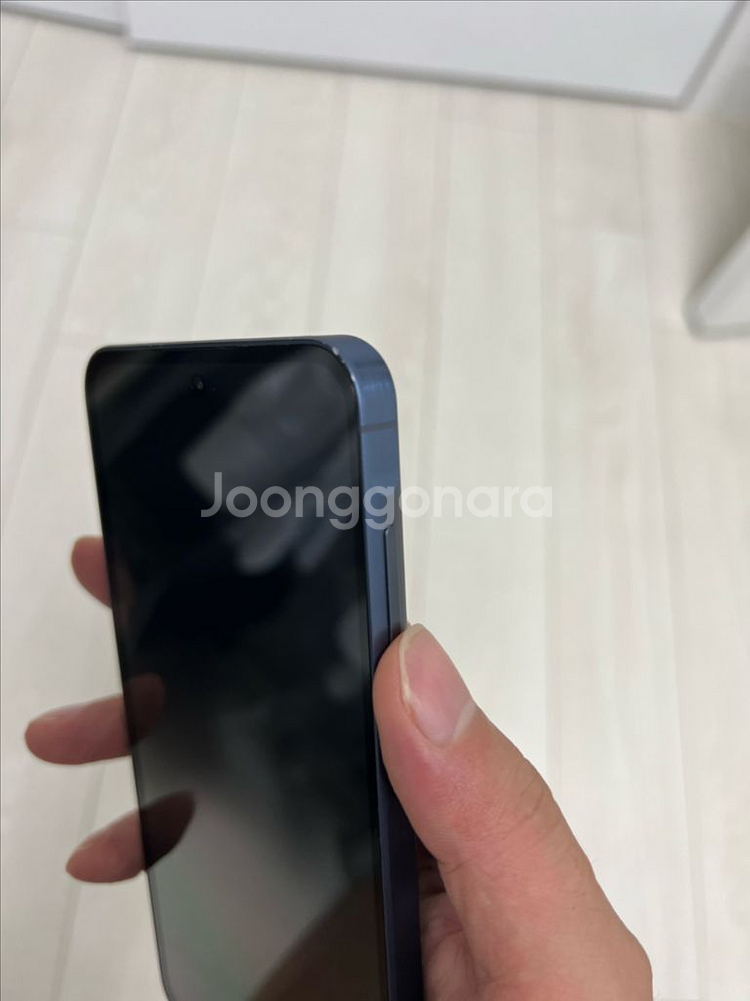 갤럭시 퀀텀5 (A556) 단품 네이비 128GB S급--6