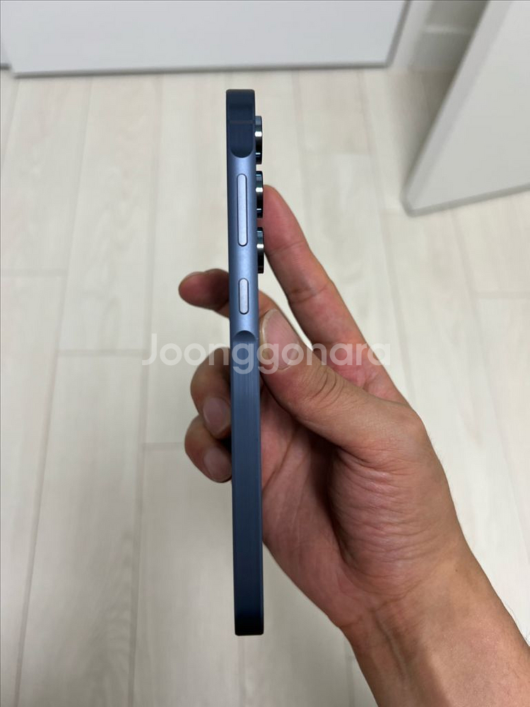 갤럭시 퀀텀5 (A556) 단품 네이비 128GB S급--4