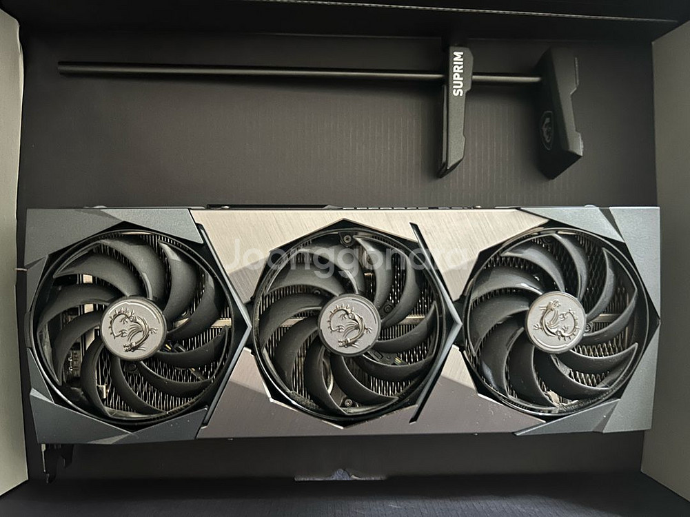 Nvidia RTX3080ti 슈프림 팝니다.--0