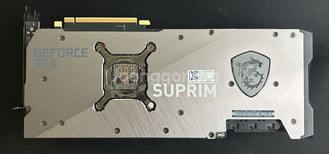 Nvidia RTX3080ti 슈프림 팝니다.--3