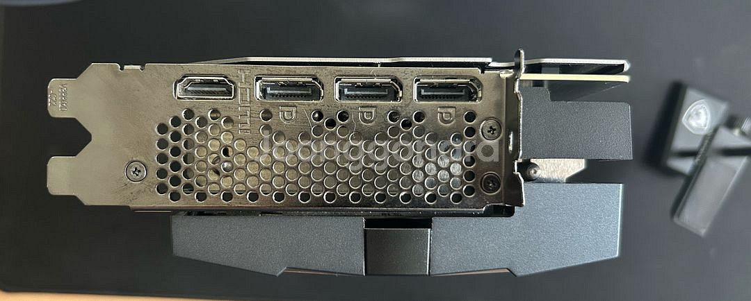 Nvidia RTX3080ti 슈프림 팝니다.--2