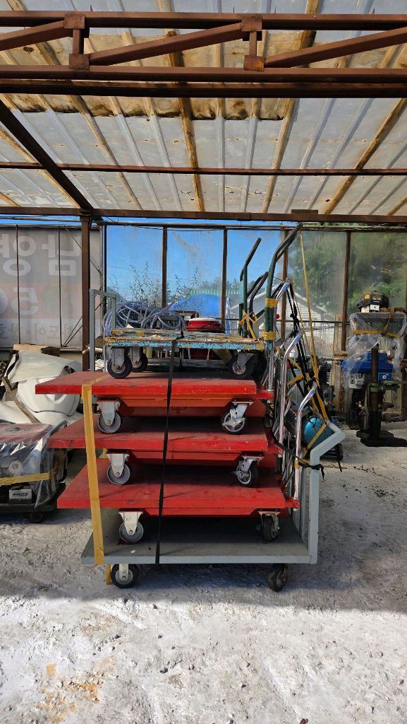 수동 유압식 자동차리프트 대차 수레 적재 이동식 끌차 이미지