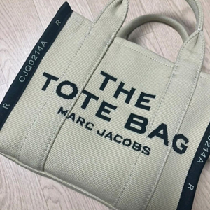 마크제이콥스 토트백