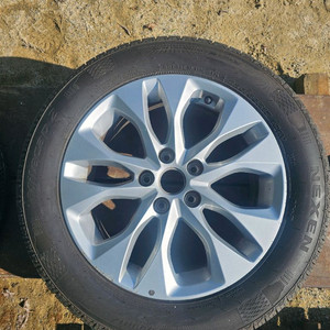 k8 17인치 순정휠 ,넥센 타이어 225/55R17