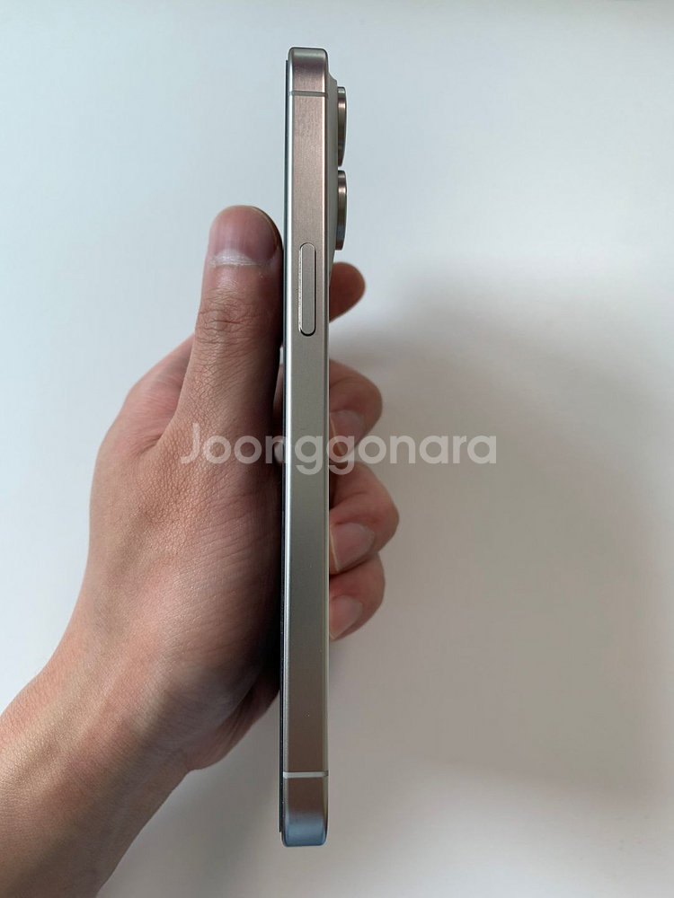 아이폰15 pro max 화이트티타늄 256GB--2