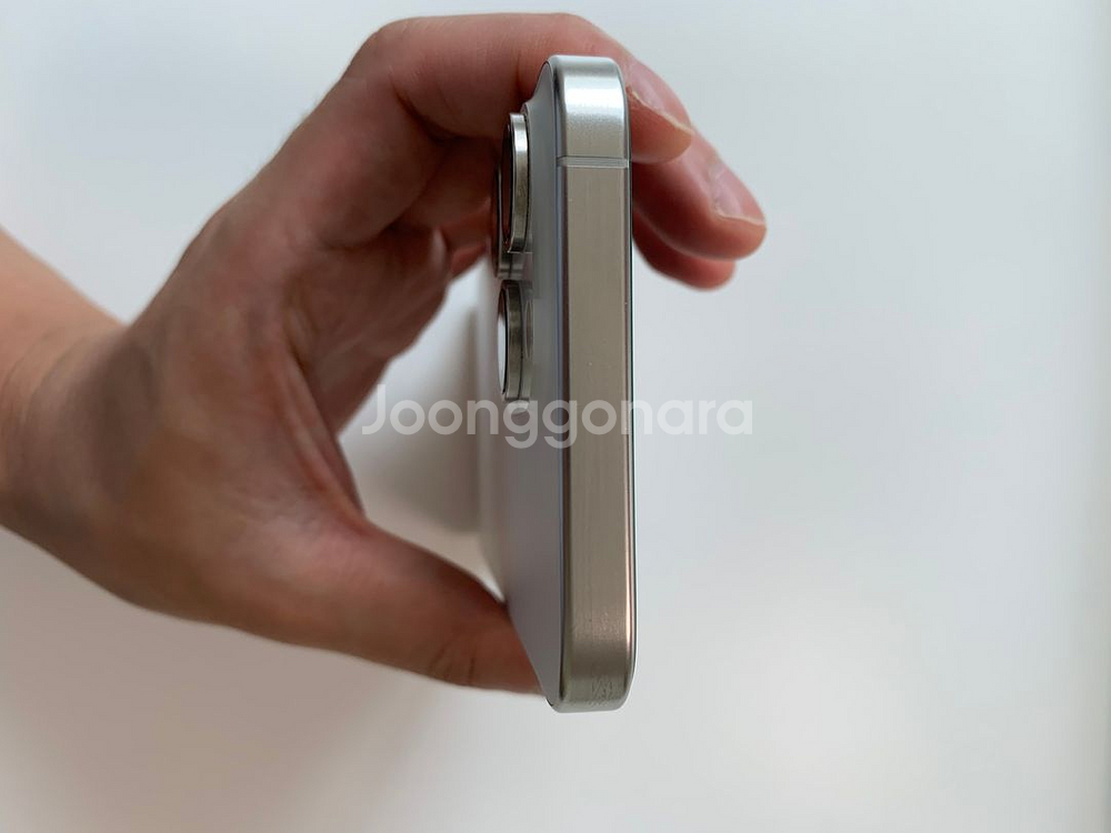 아이폰15 pro max 화이트티타늄 256GB--4