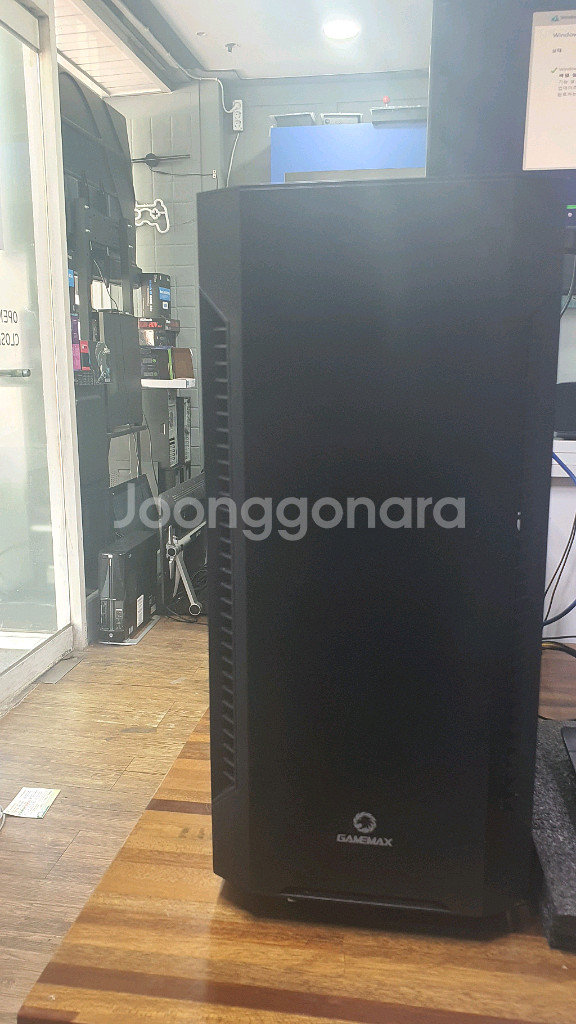 워크스테이션 PC 본체 28코어 56스레드--0