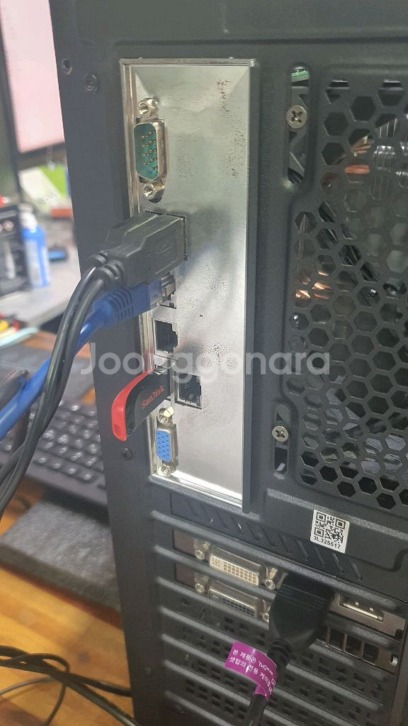 워크스테이션 PC 본체 28코어 56스레드--2