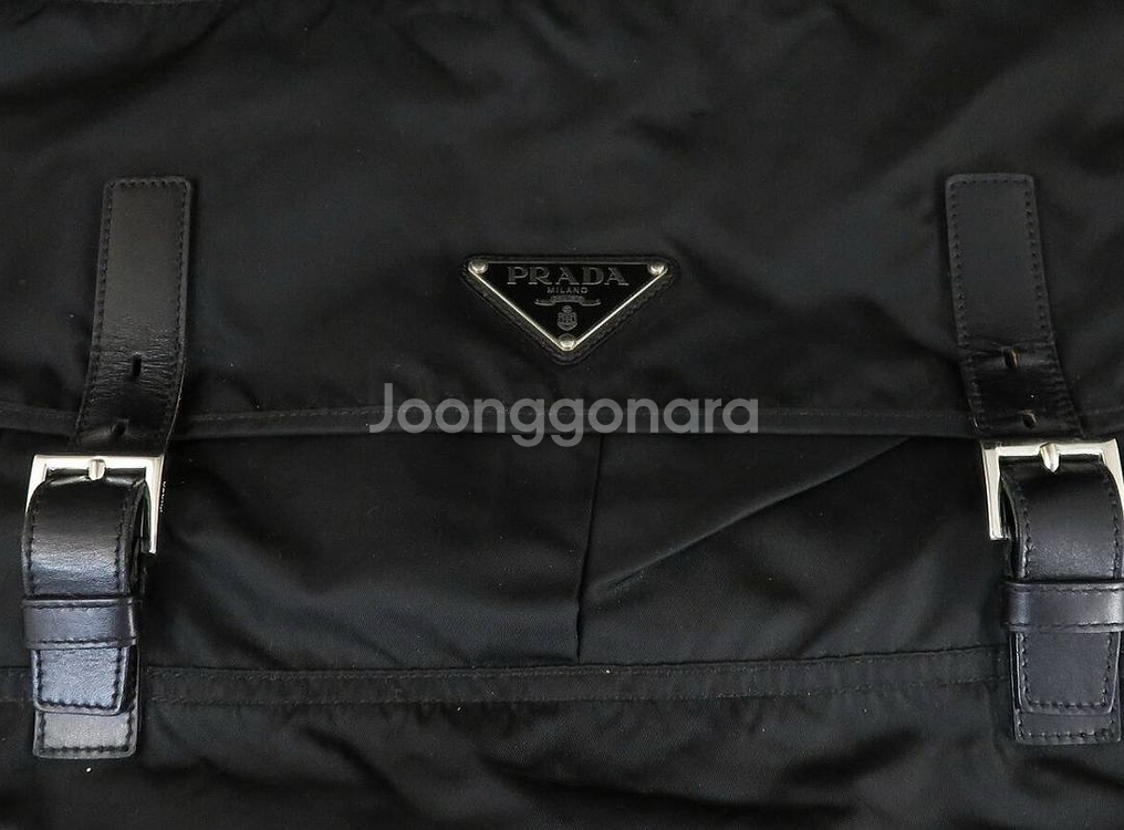 프라다 리나일론 메신저백--1