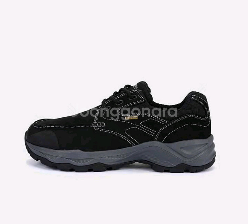 네파 FOREST GTX 등산화 255mm 새상품--2