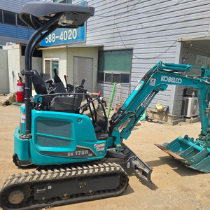 코벨코 미니굴삭기 SK17 100시간 신차급 판매