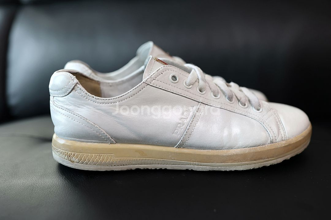 (정품) PRADA 프라다 로우탑 스니커즈 265--5