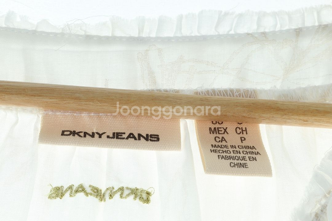 W(S) DKNY 디케이앤와이 도나카란 반팔 티셔츠--5