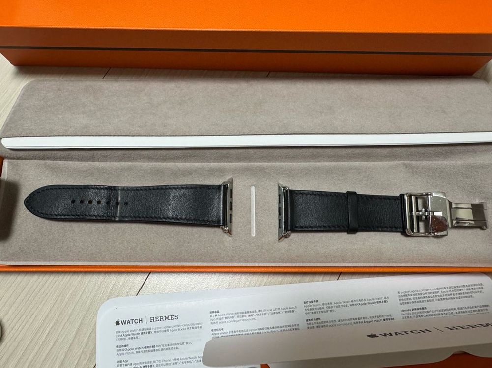 애플워치 7 - Hermes Silver 45mm 이미지