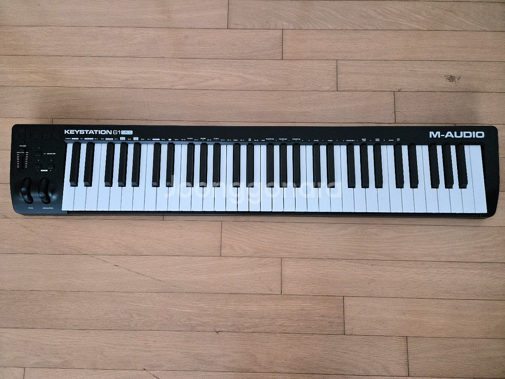 M-Audio Keystation 61 MK3 MIDI--0