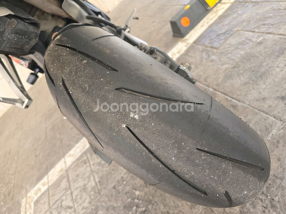 혼다 CBR1000RR 블랙--4