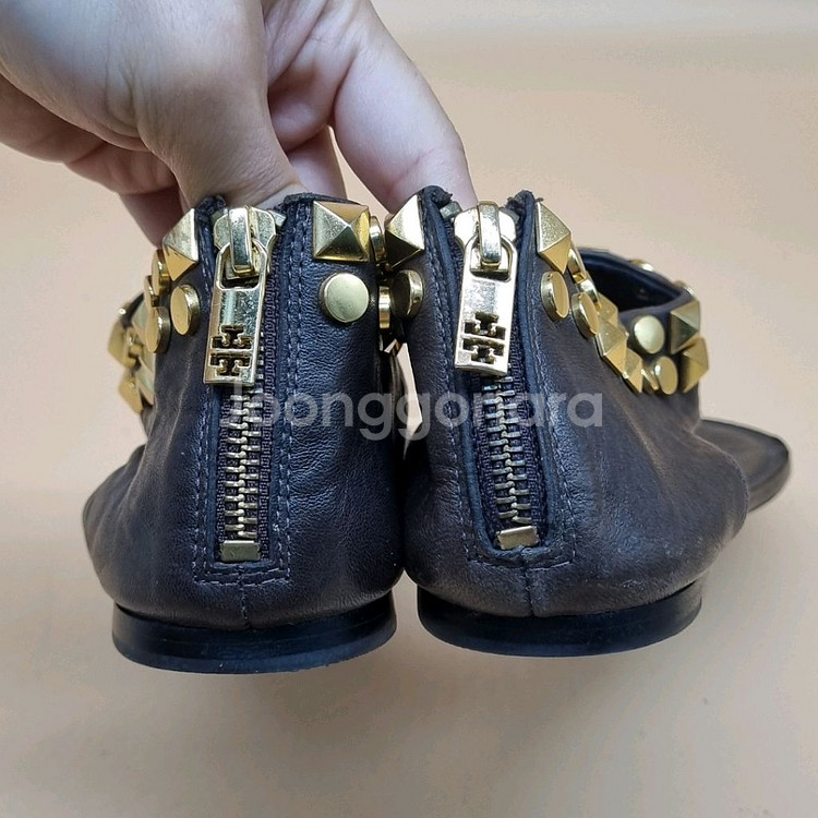 토리버치 여성쪼리샌들250--3