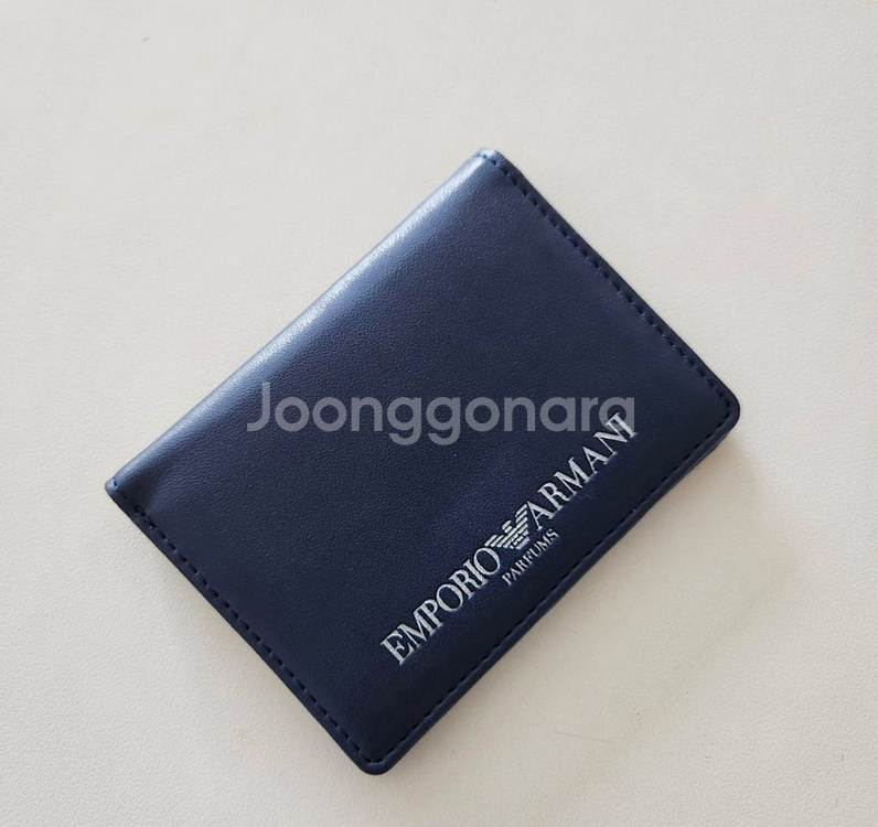 새상품 정품 조르지오 아르마니 뷰티 카드지갑--0