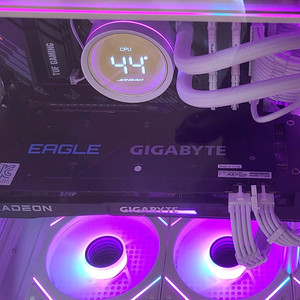 라이젠 5700x,b550보드,3200mhz 16x2