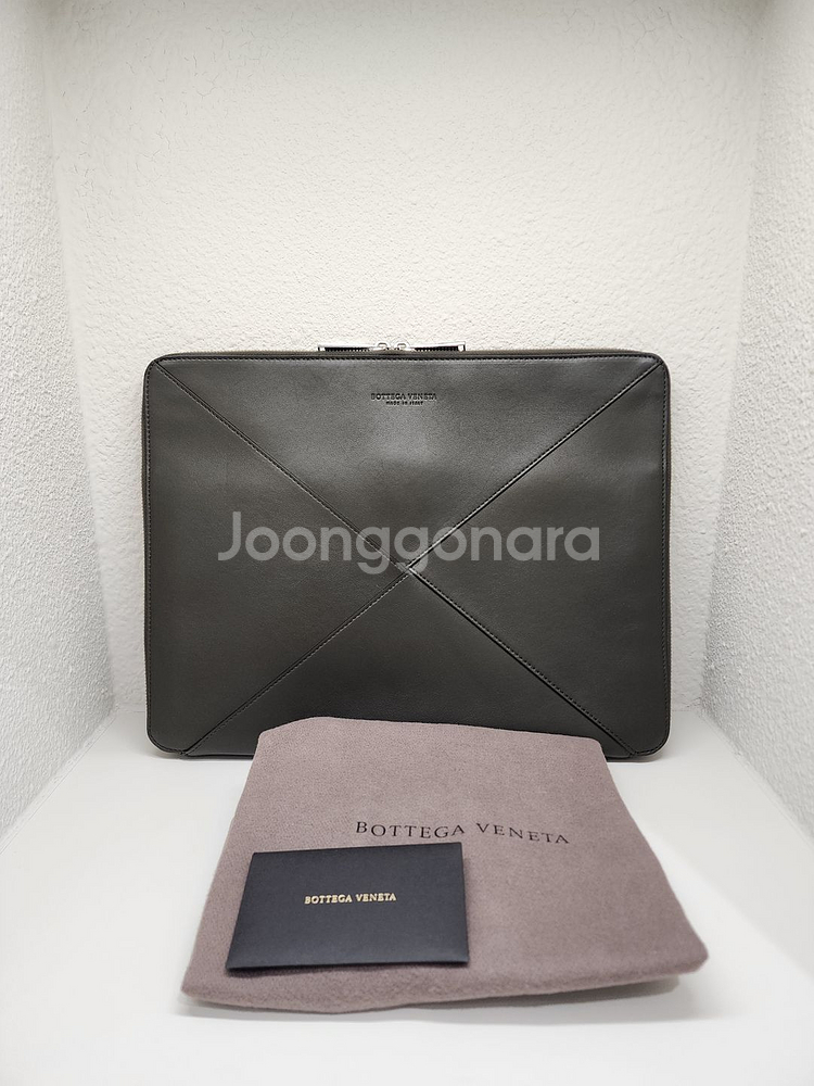 보테가베네타 카키 남성 도큐먼트 클러치 578353--0
