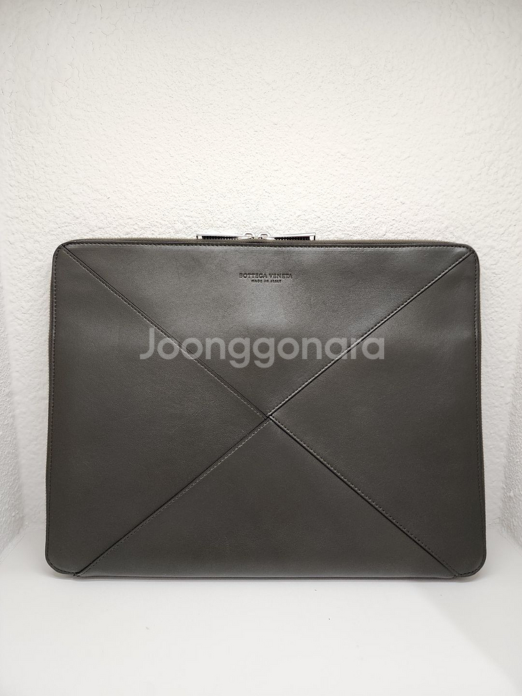 보테가베네타 카키 남성 도큐먼트 클러치 578353--1