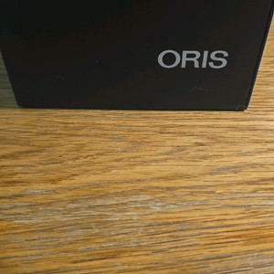 오리스 oris 식스티파이브 스카이불루 색상