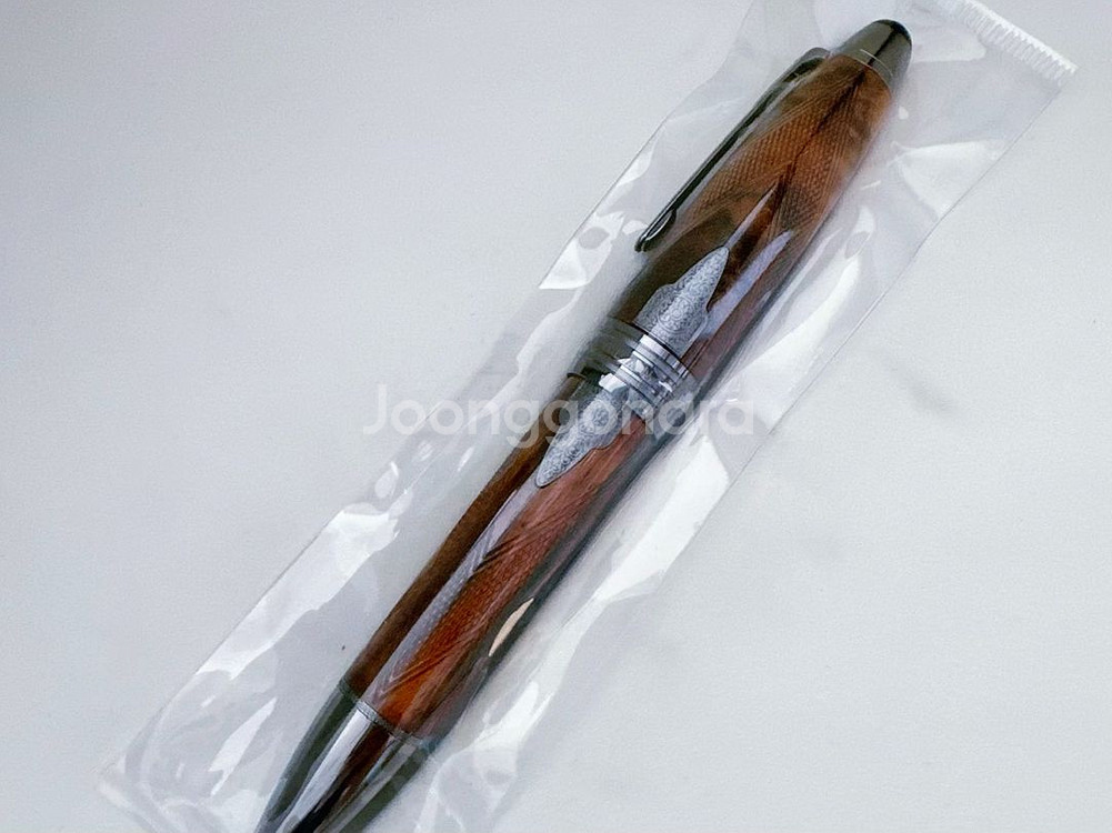몽블랑 그레이트 마스터 제임스 퍼디 앤 손 M 만년필--1