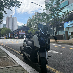 야마하 xmax 300
