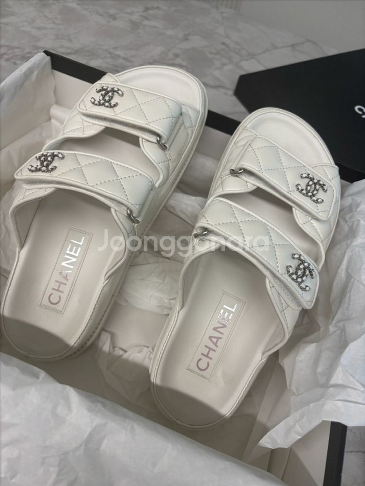 샤넬 벨트로 샌들--1