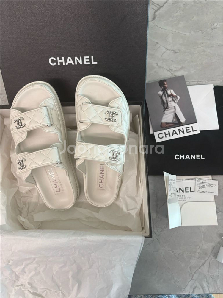 샤넬 벨트로 샌들--0