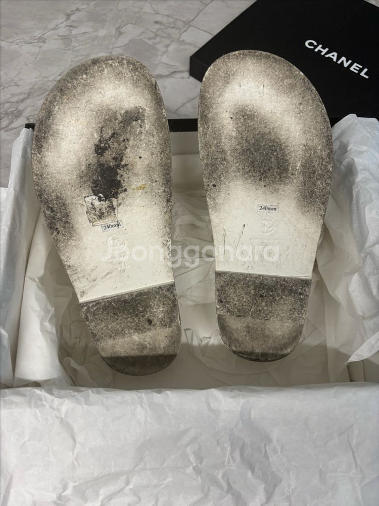 샤넬 벨트로 샌들--7