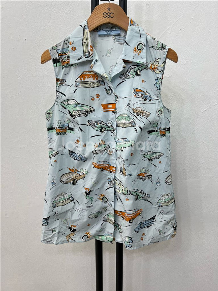 정품) 프라다 자동차 패턴 여성 반팔 셔츠 38--0
