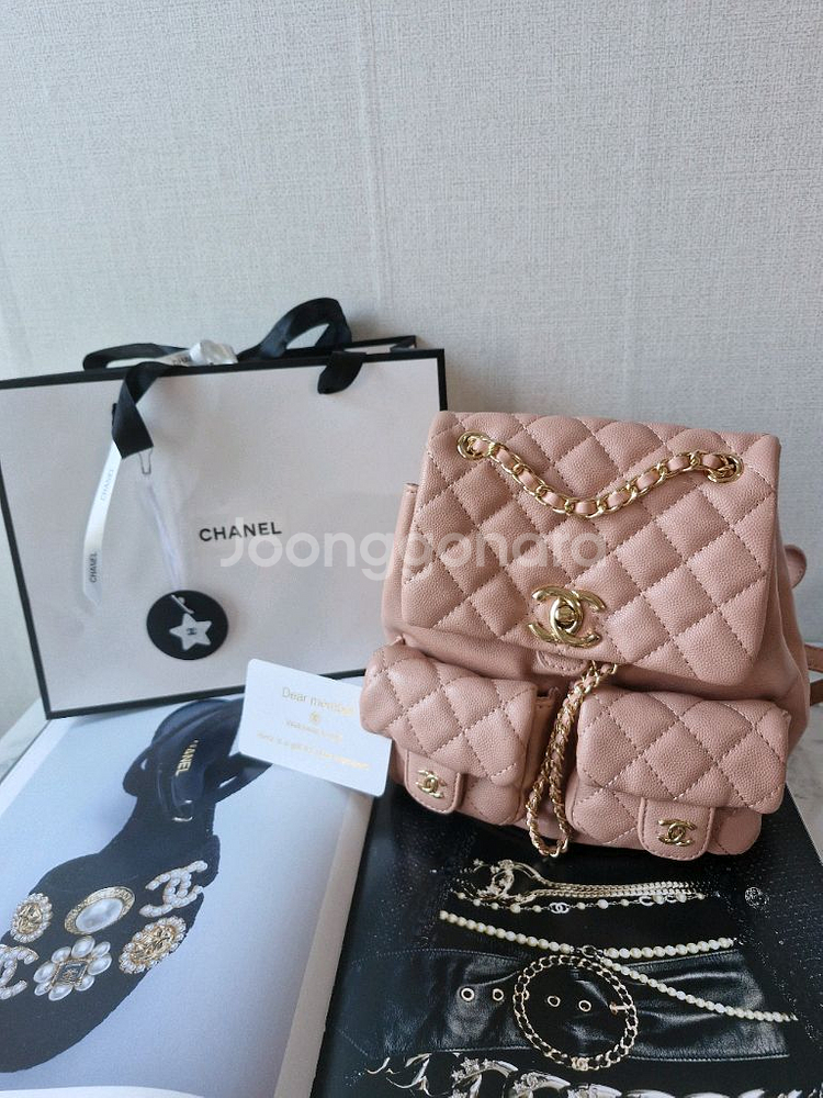 샤넬 vip gift 캐비어미니백팩--0