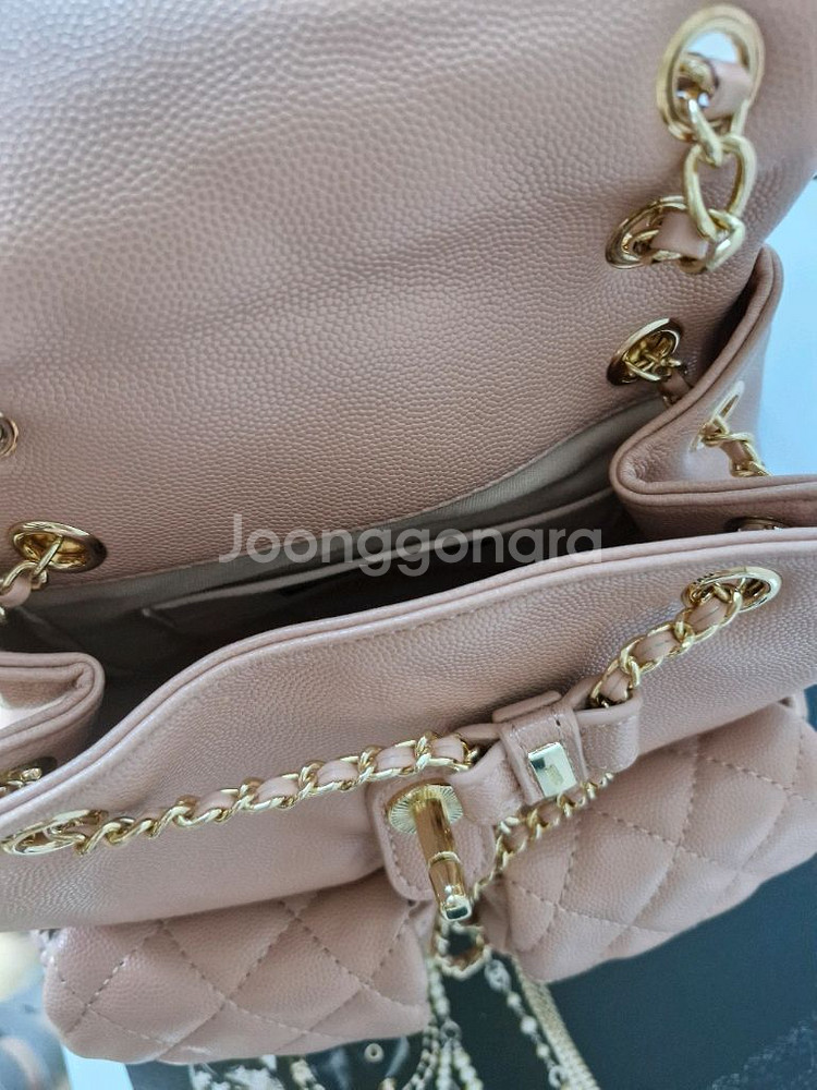 샤넬 vip gift 캐비어미니백팩--7