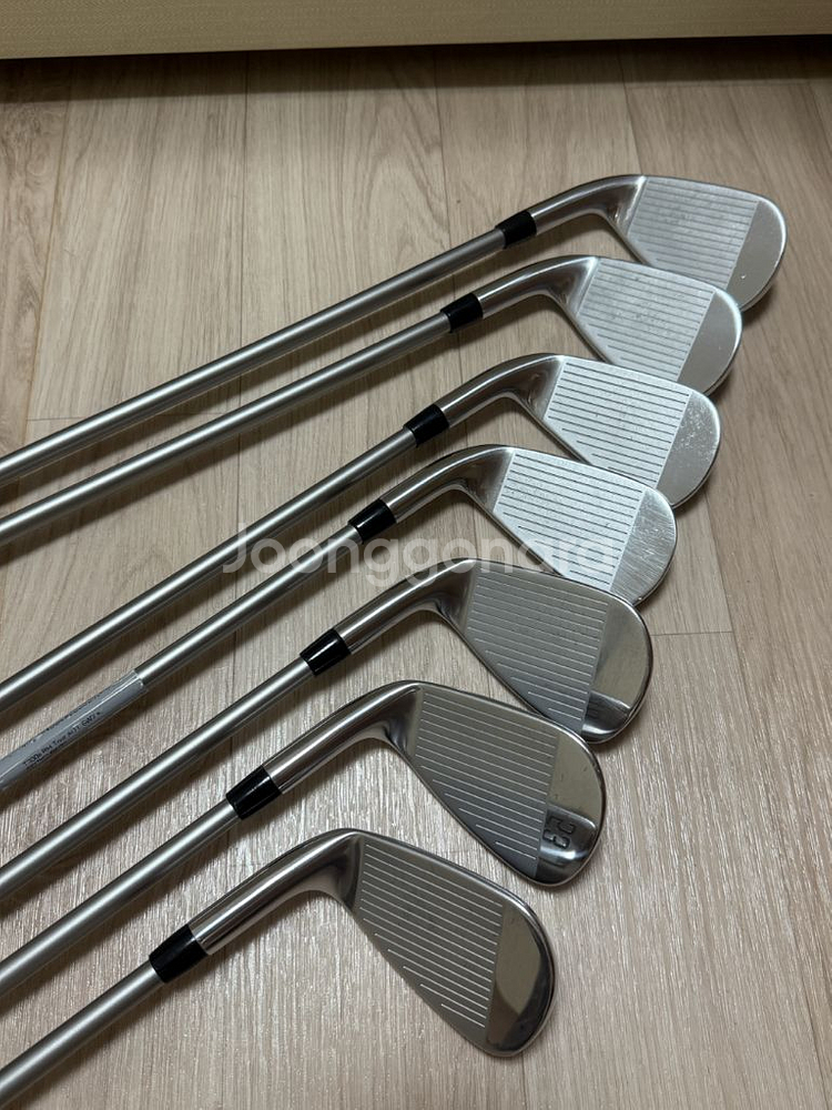 타이틀리스트 여성 아이언 (T300)--3