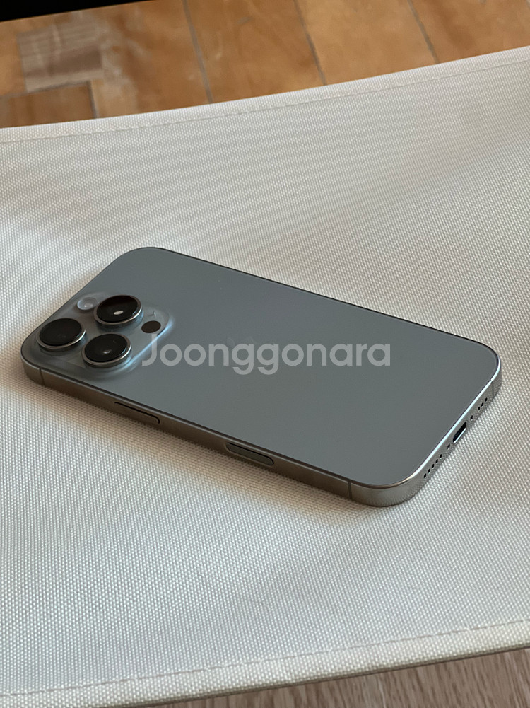 아이폰16프로 내츄럴티타늄 128GB--3